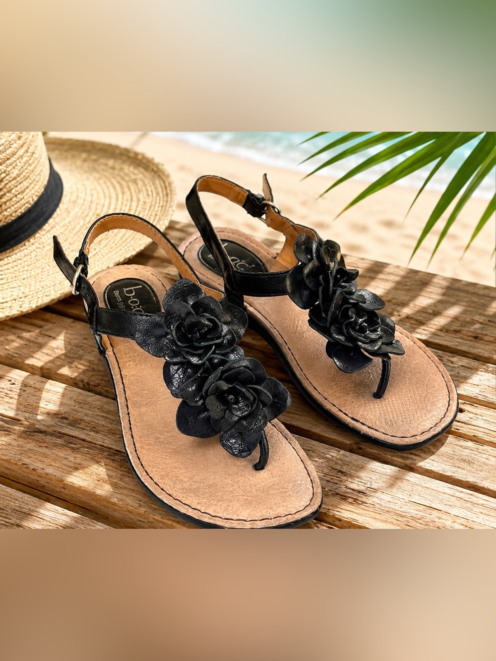 B.O.C Born Black Leather Floral Sandals 8 39 Boho T Strap Flowers Travel Comfort